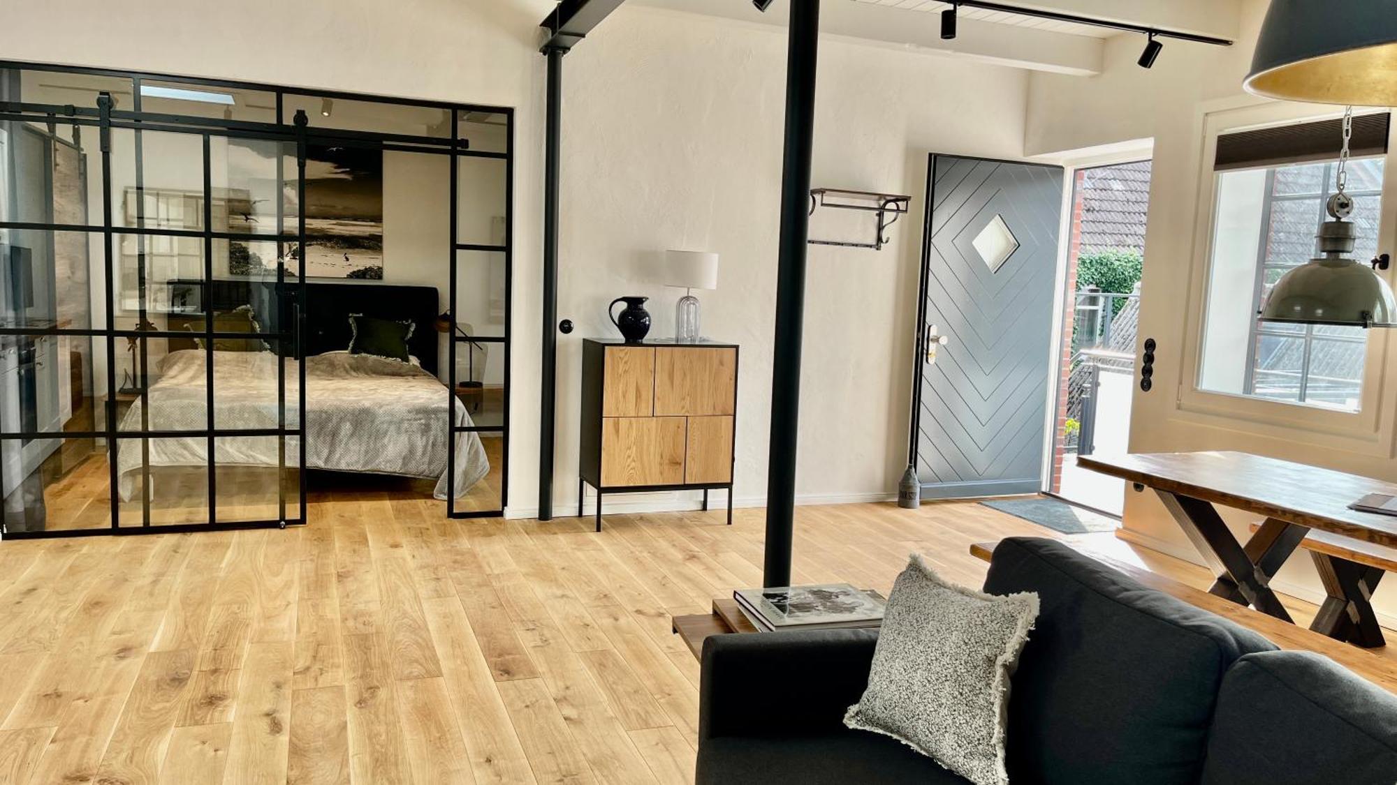Loftwohnung 2 Simmerdeis An Der Gracht Friedrichstadt Luaran gambar