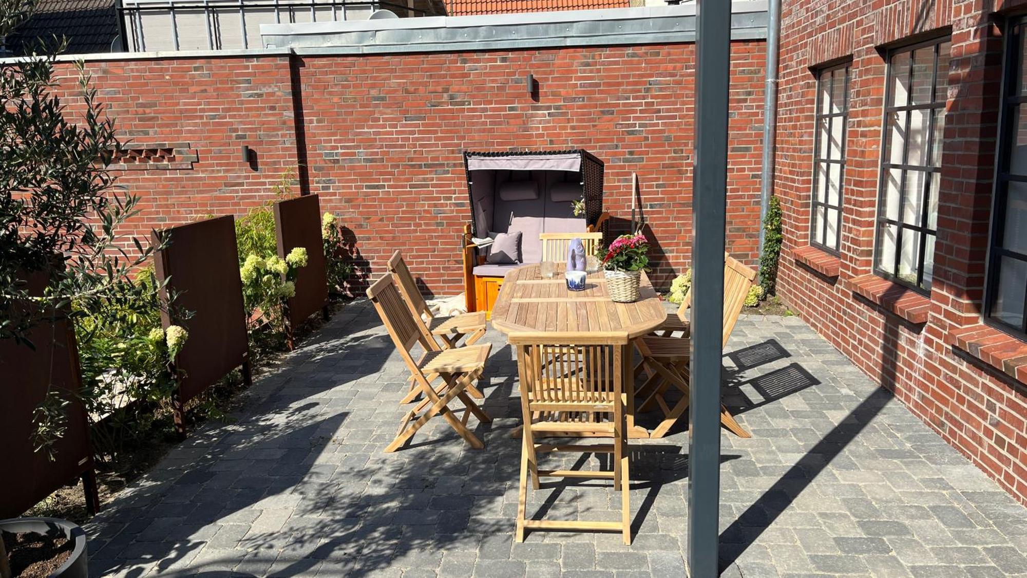Loftwohnung 2 Simmerdeis An Der Gracht Friedrichstadt Luaran gambar